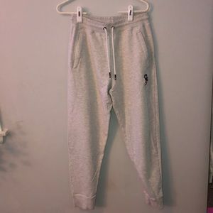 Nearly brand new light gray sweatpants